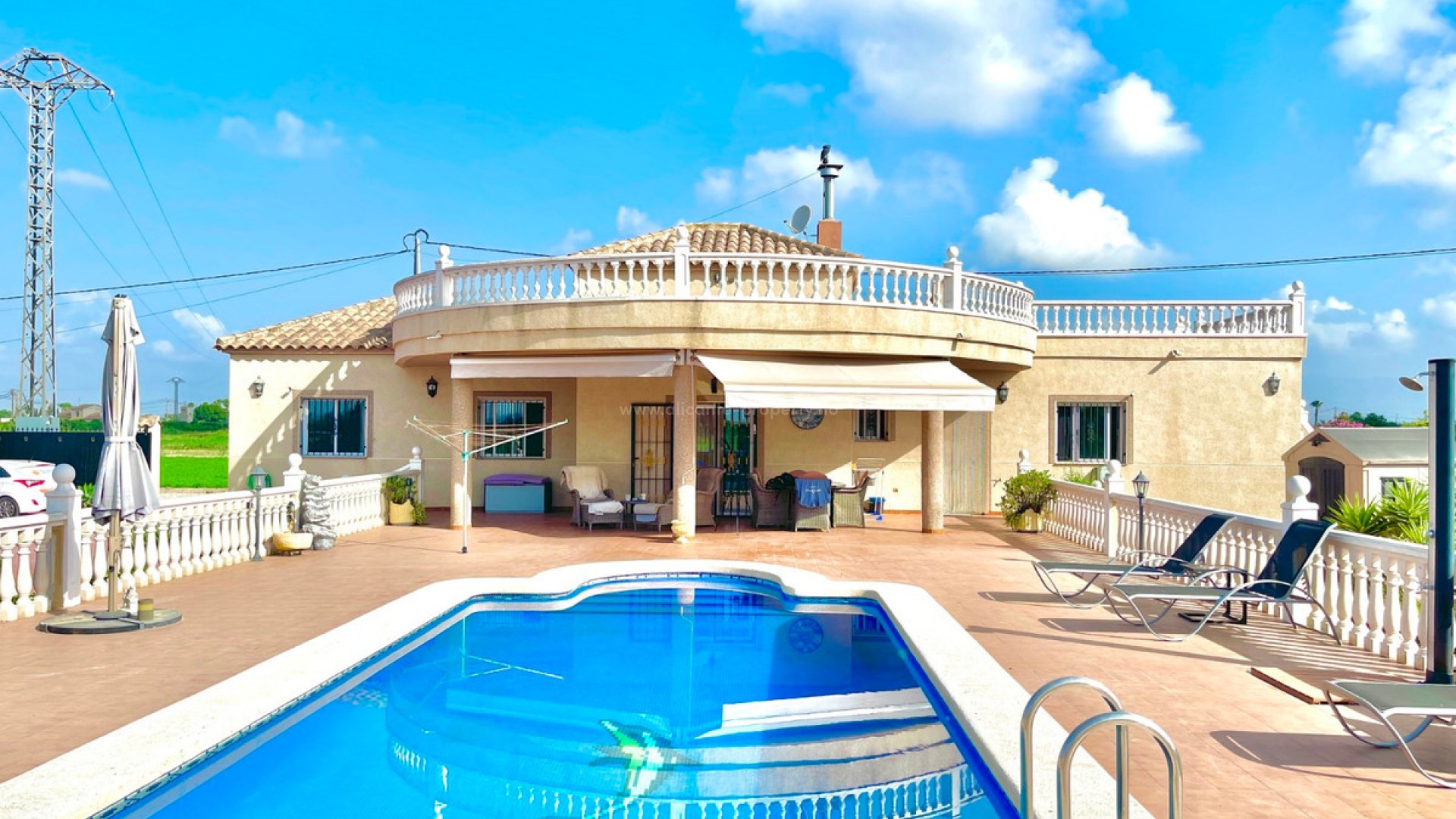 Villa in Catral Centro