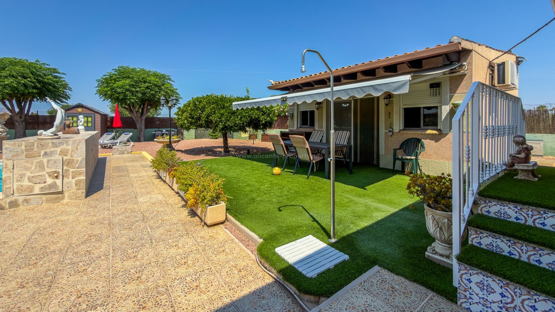 Villa in Catral Centro