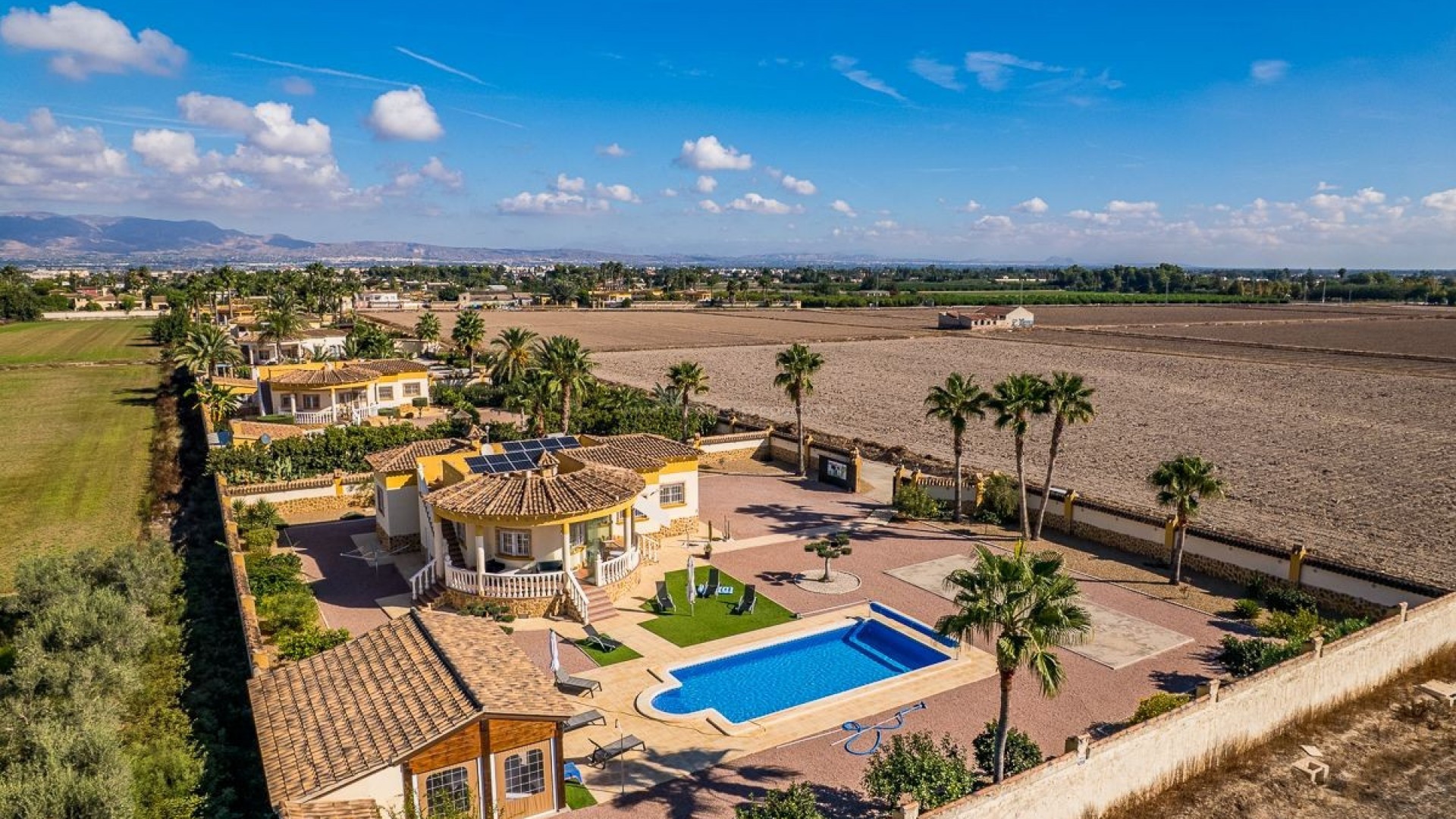 Villa in Catral Centro