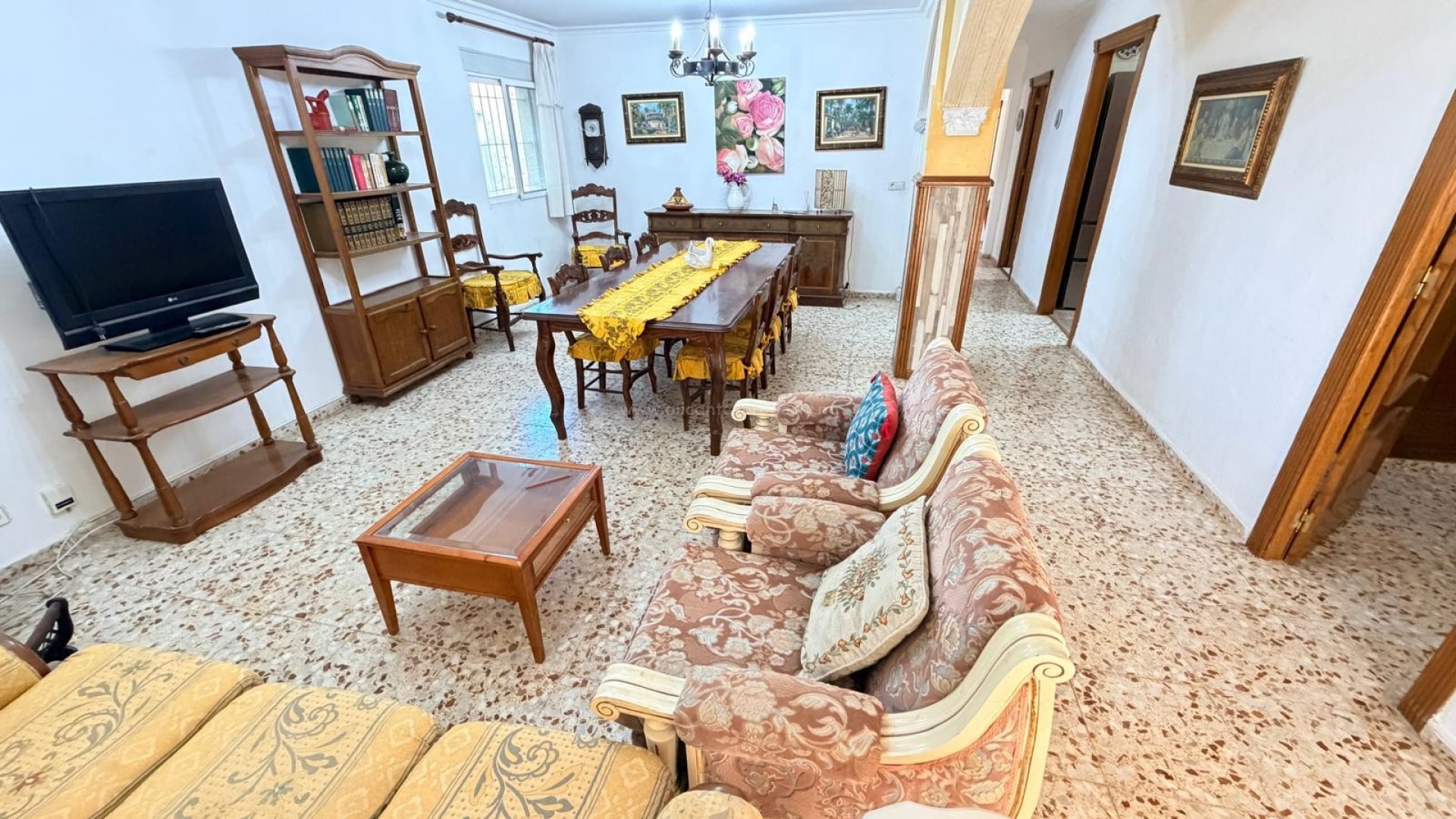 Villa in Crevillente