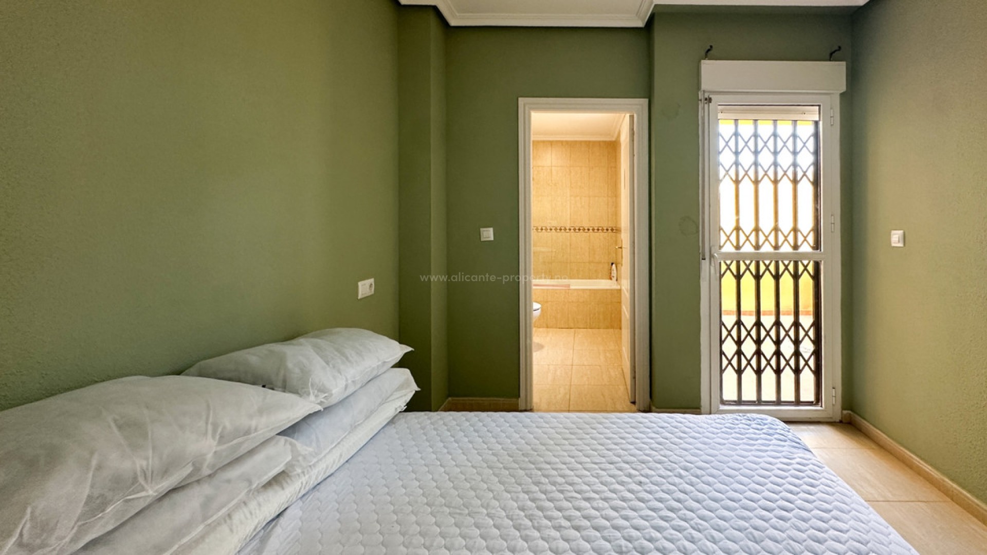 Villa in Daya Nueva Centro