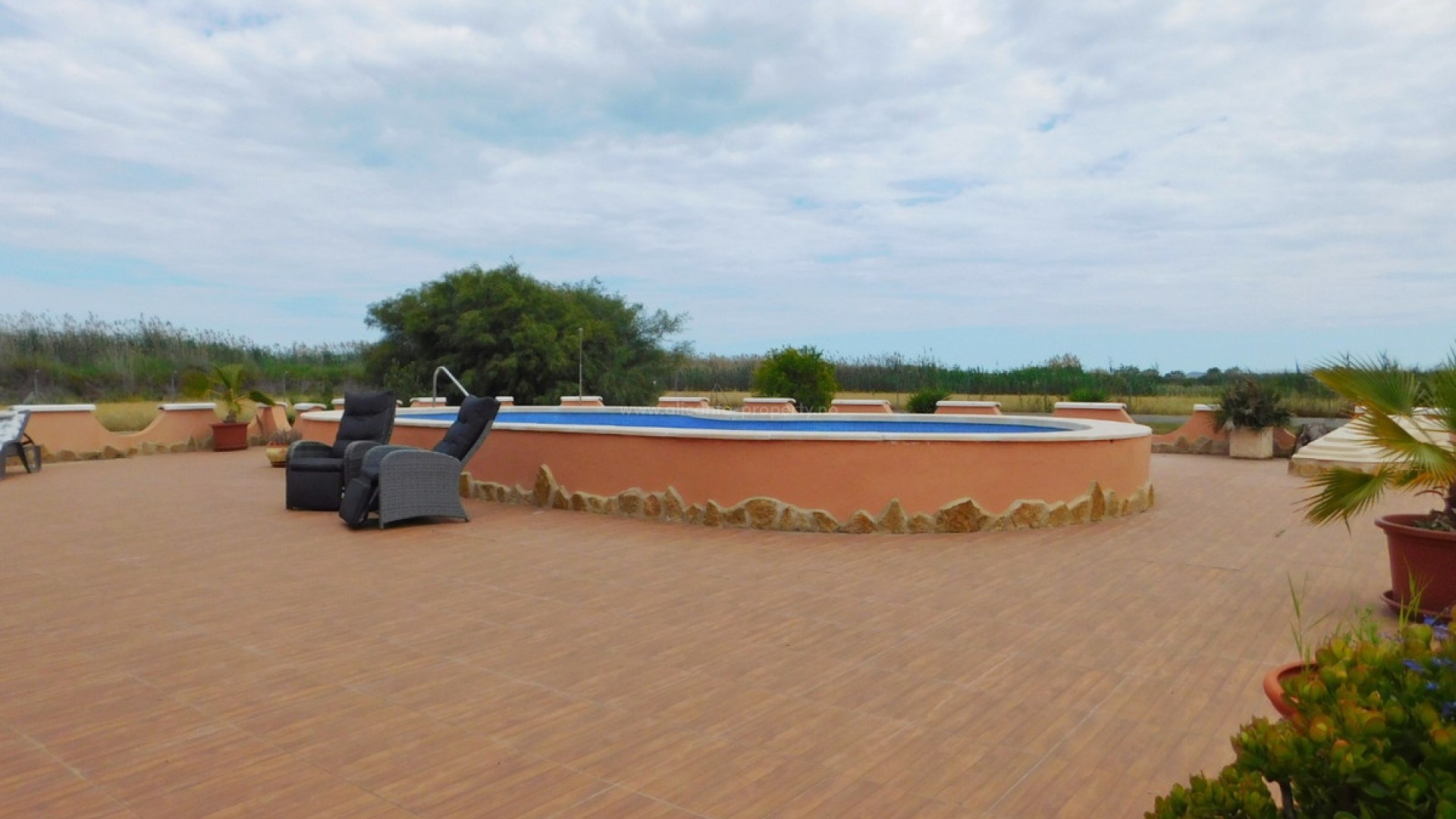 Villa in Dolores Centro