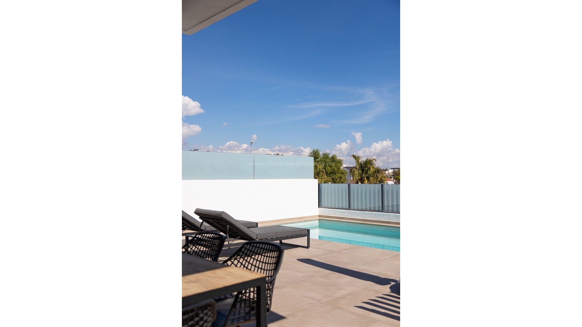 Villa in Dolores Centro