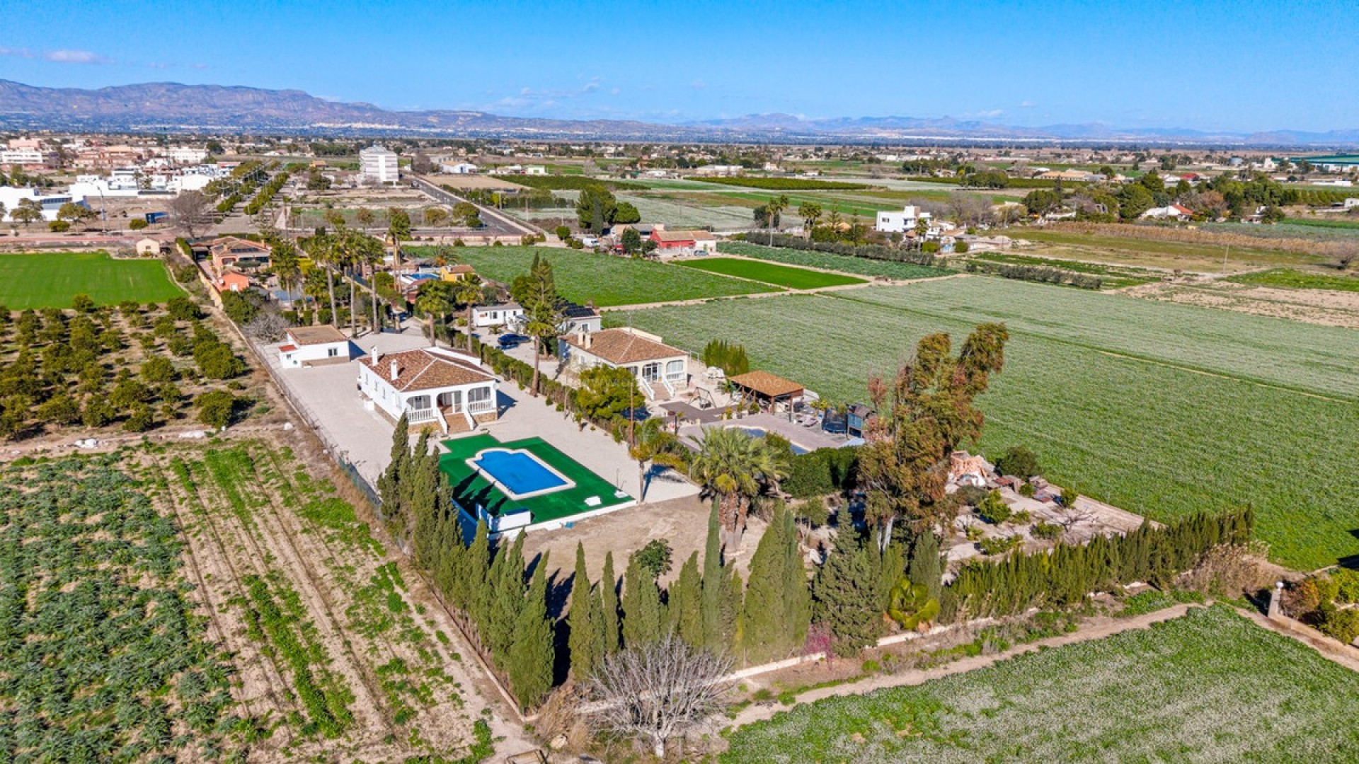 Villa in Dolores Centro