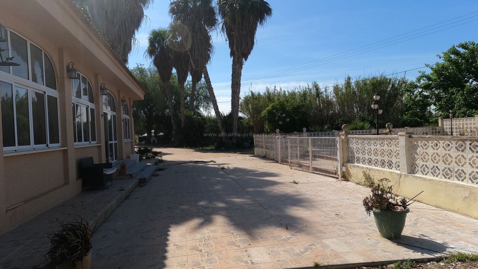 Villa in Dolores Centro