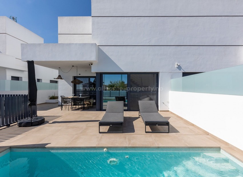 Villa in Dolores Centro