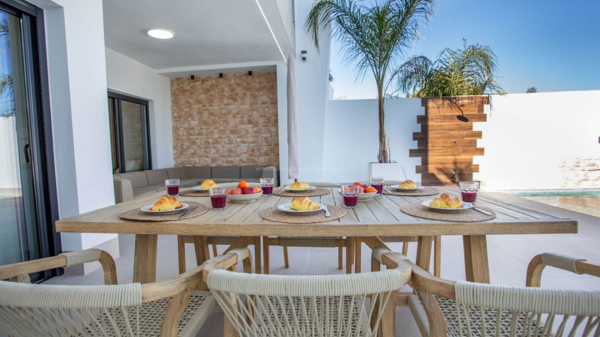 Villa in Dolores Centro