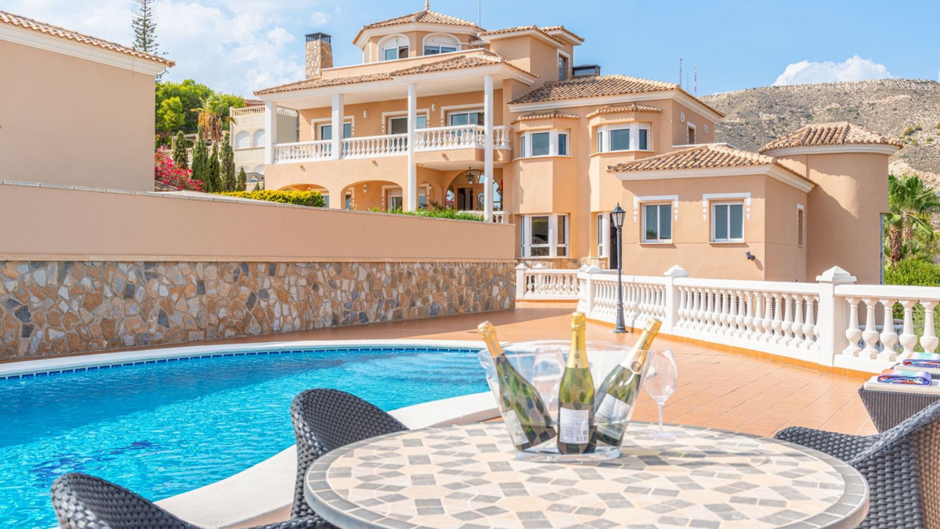 Villa in El Campello