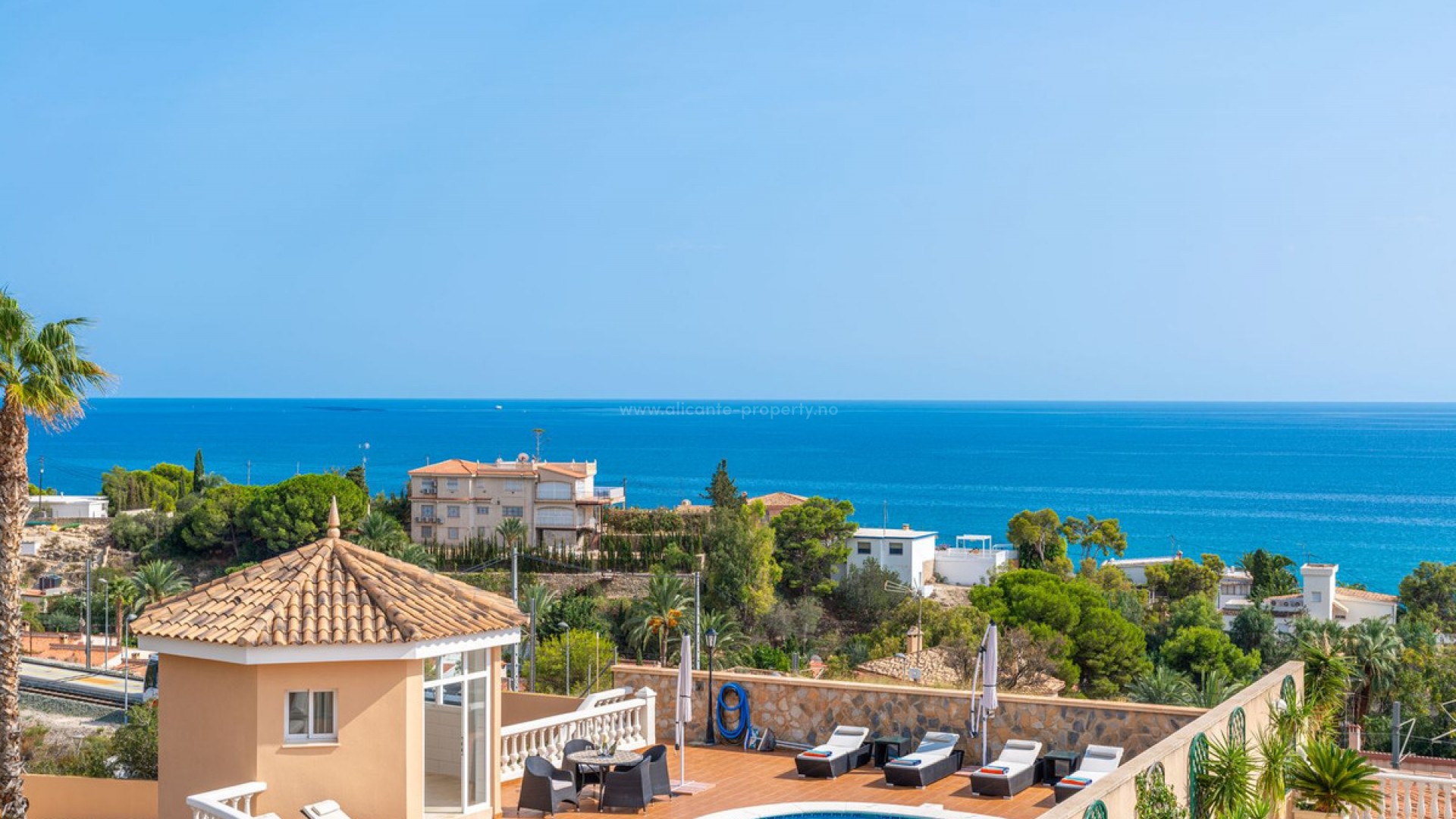 Villa in El Campello