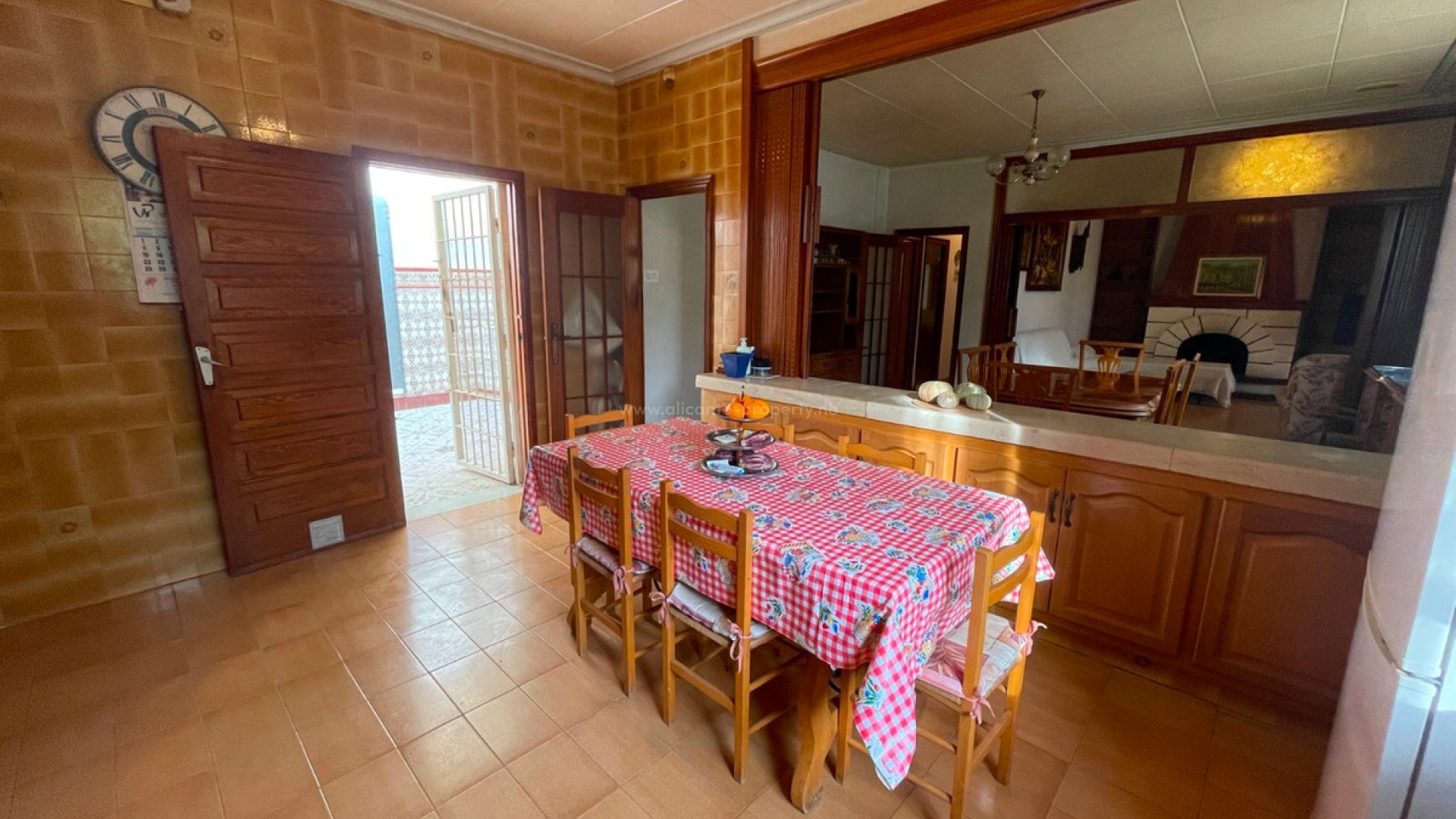 Villa in Elche Centro