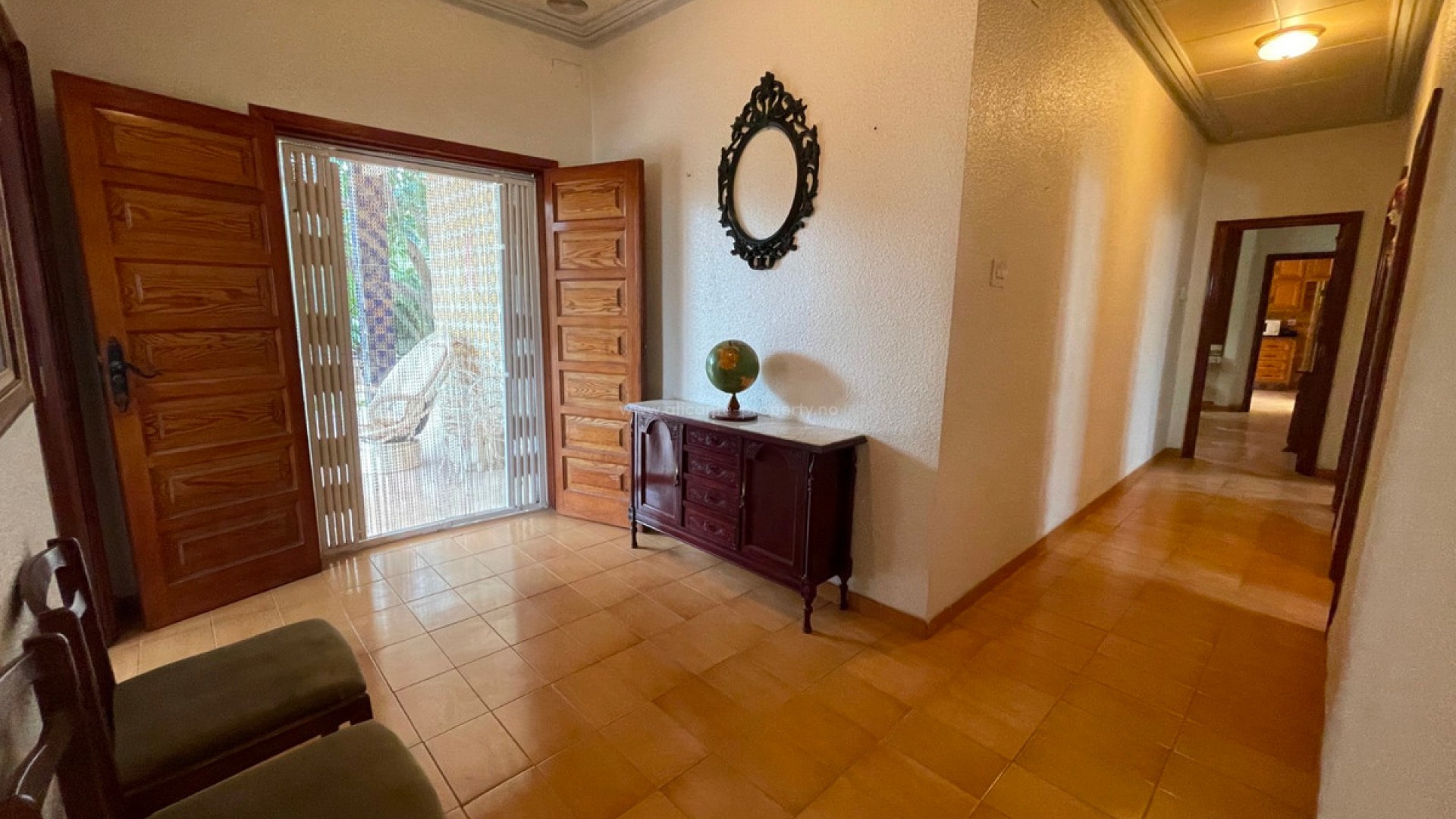 Villa in Elche Centro