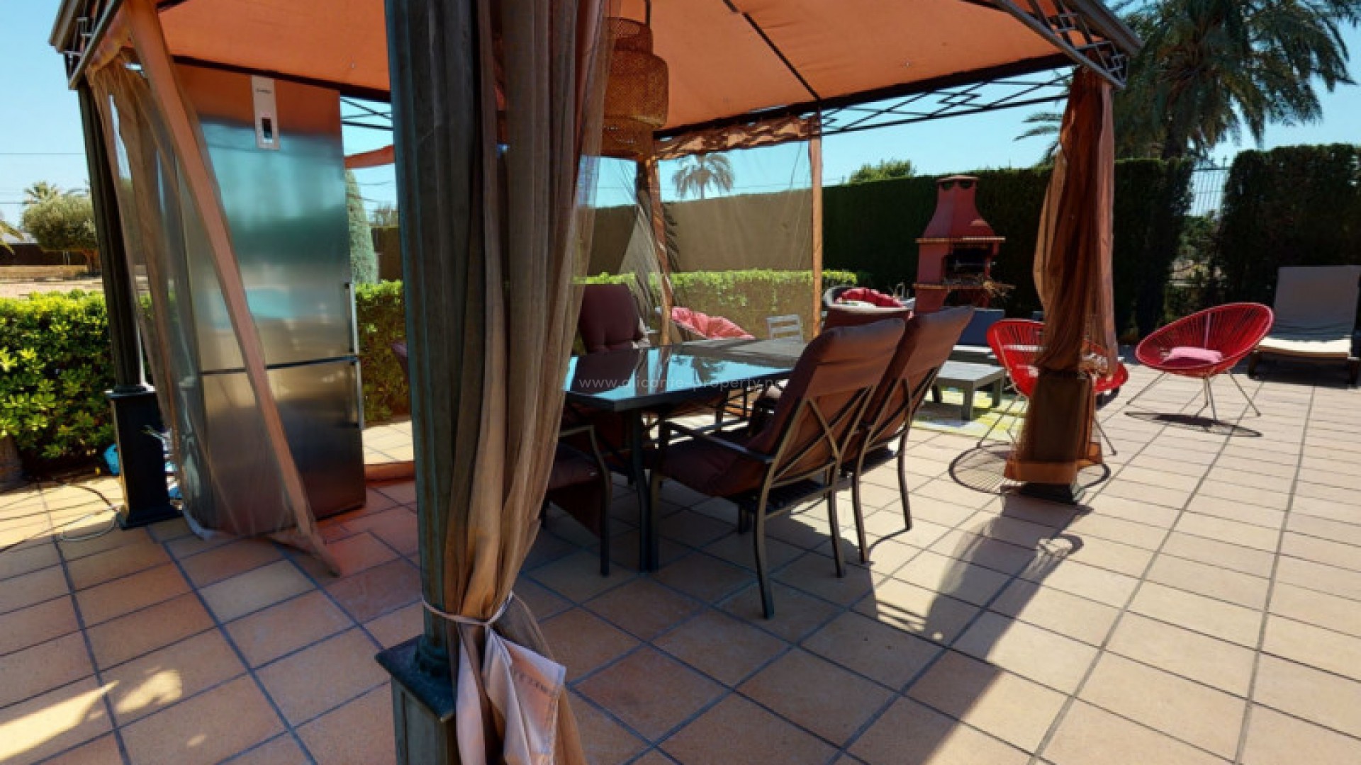 Villa in Elche Centro