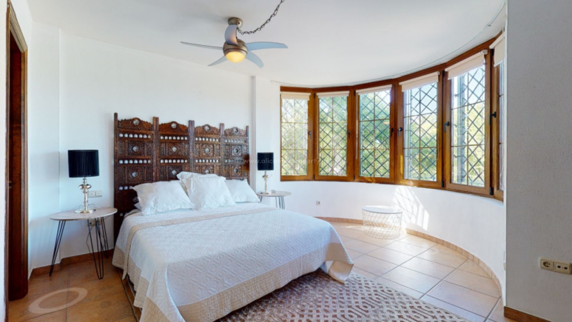 Villa in Elche Centro