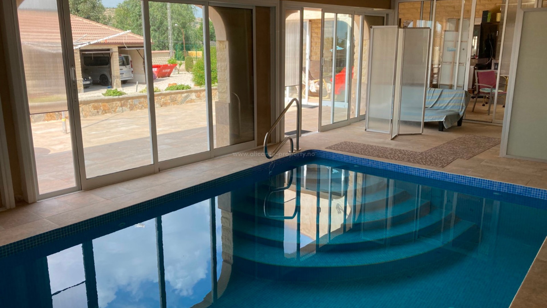 Villa in Elche Centro