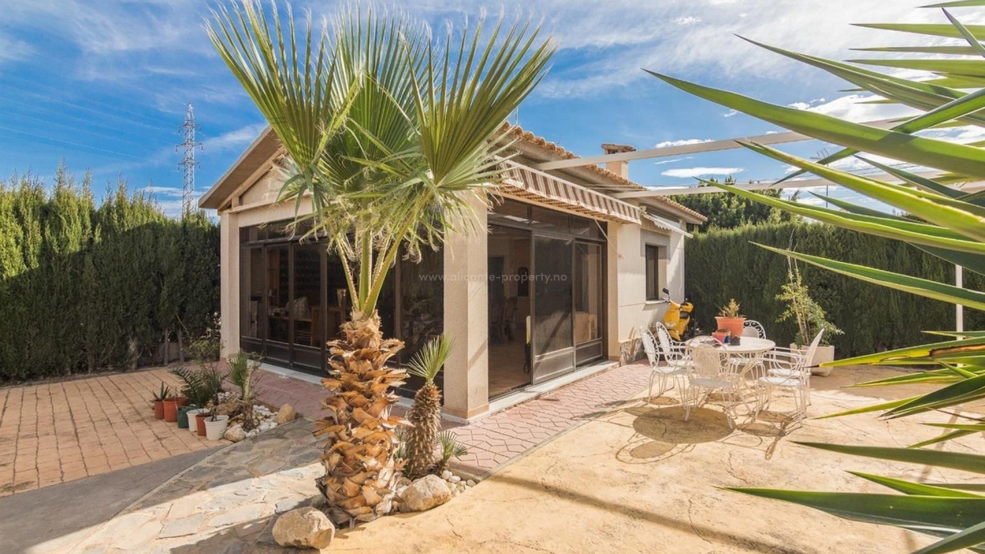 Villa in Elche Centro