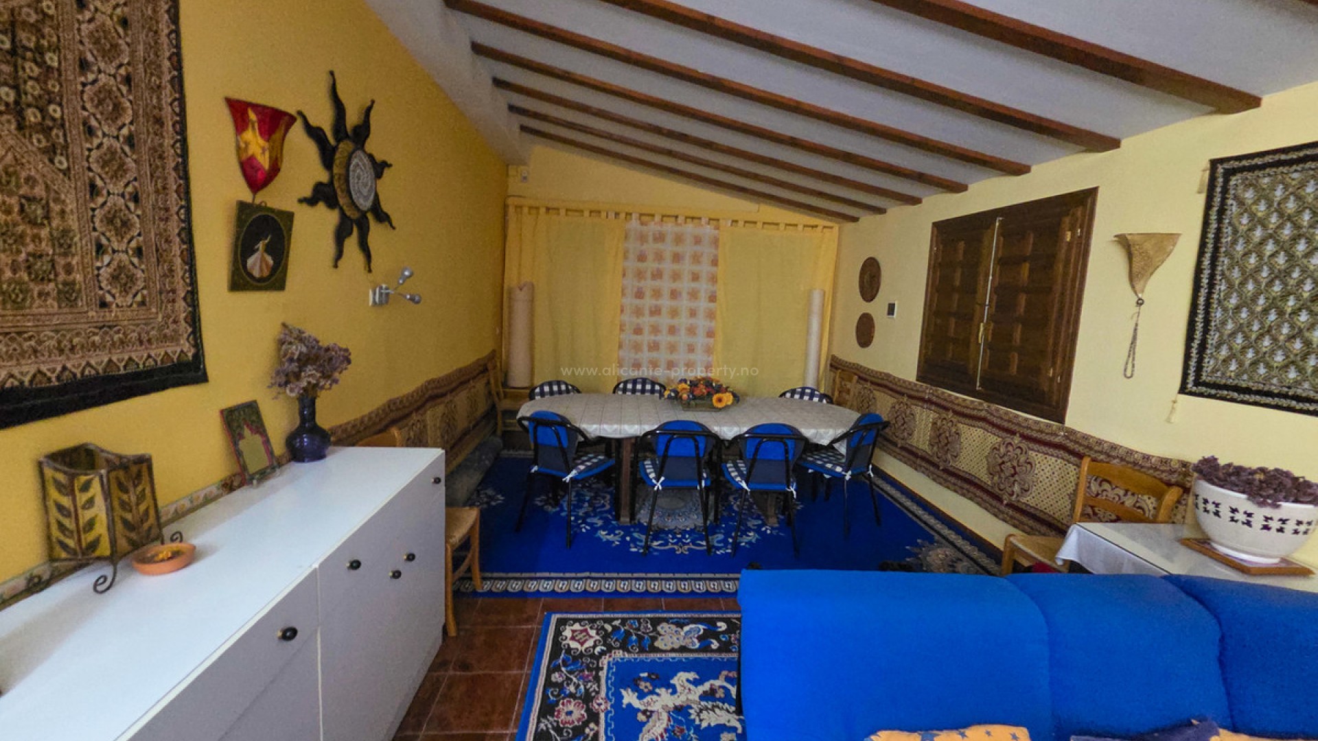 Villa in Elche Centro