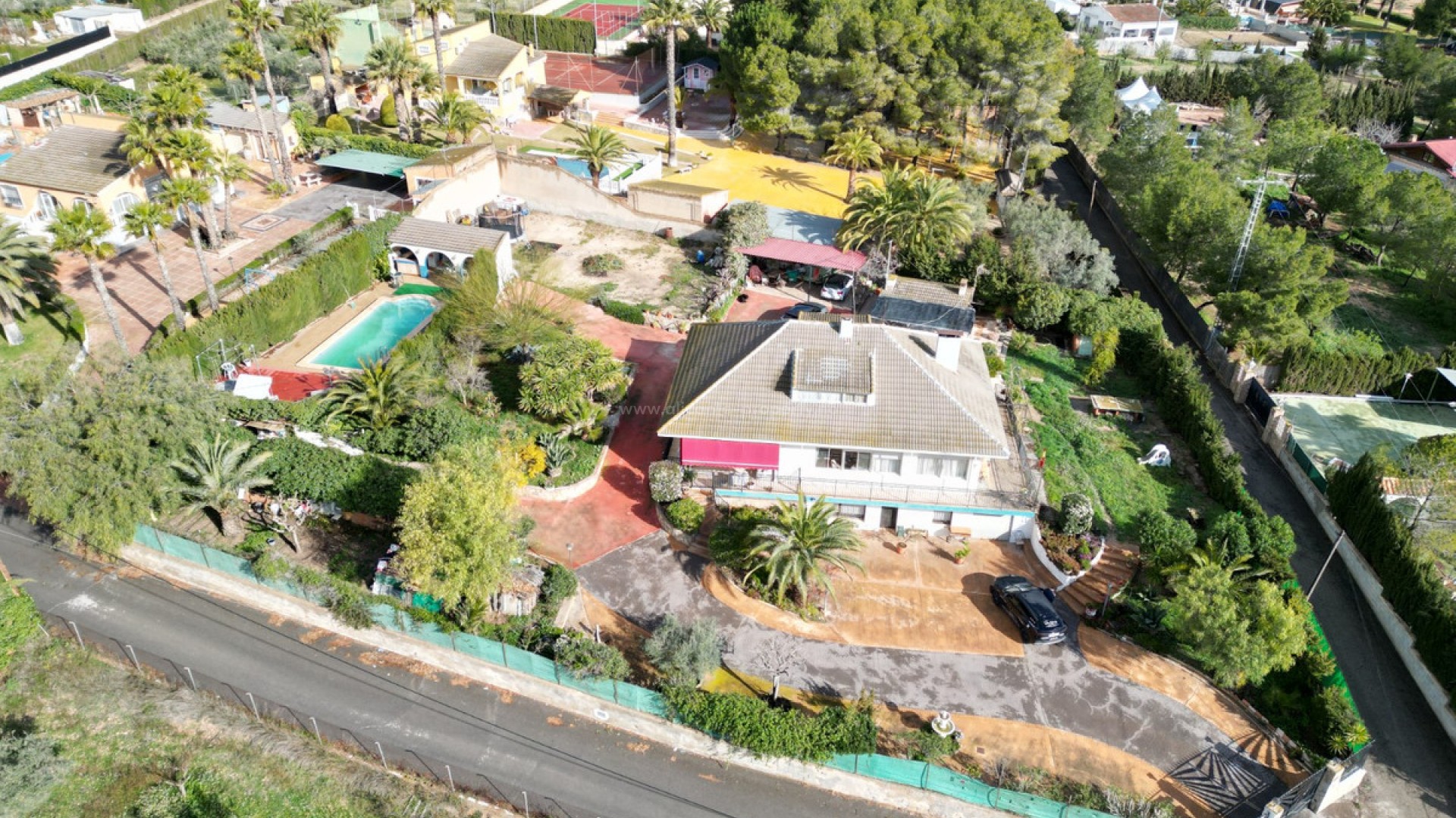 Villa in Elda Centro