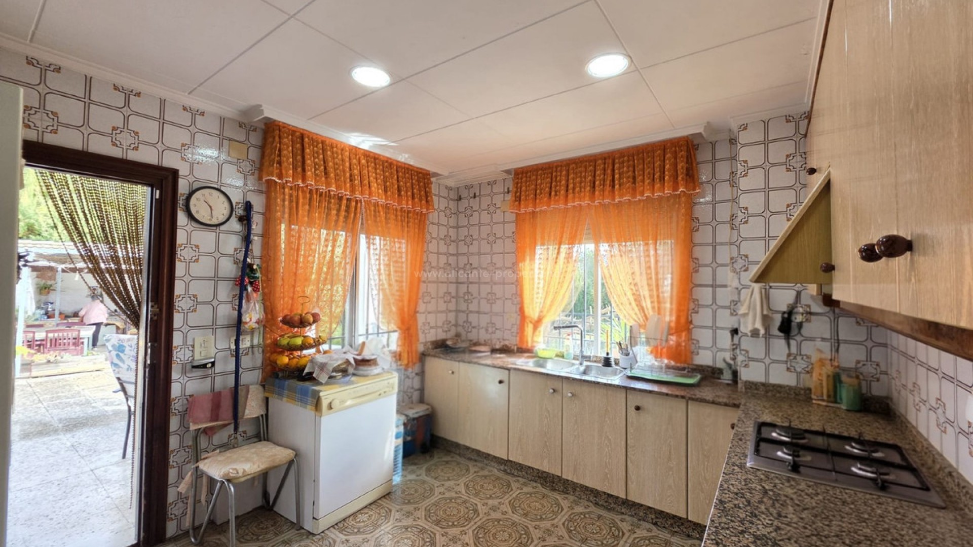 Villa in Elda Centro