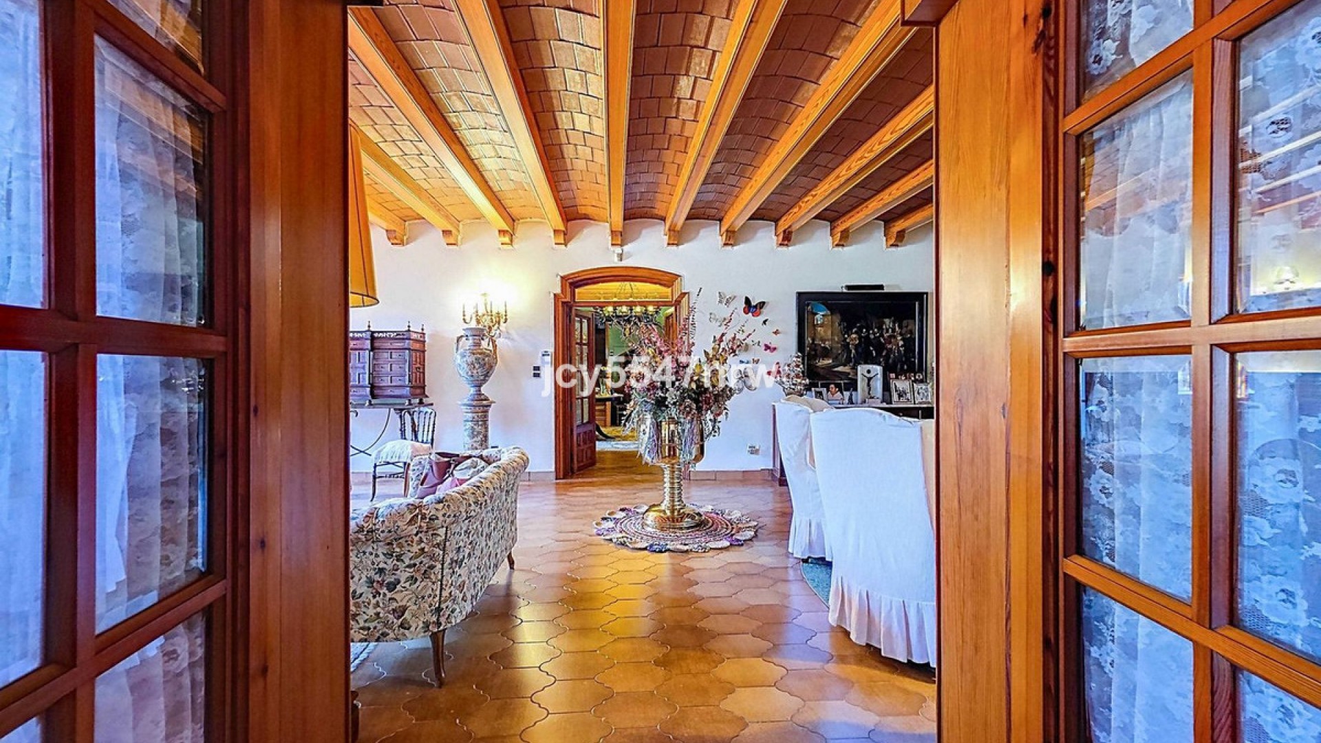 Villa in Elda Centro