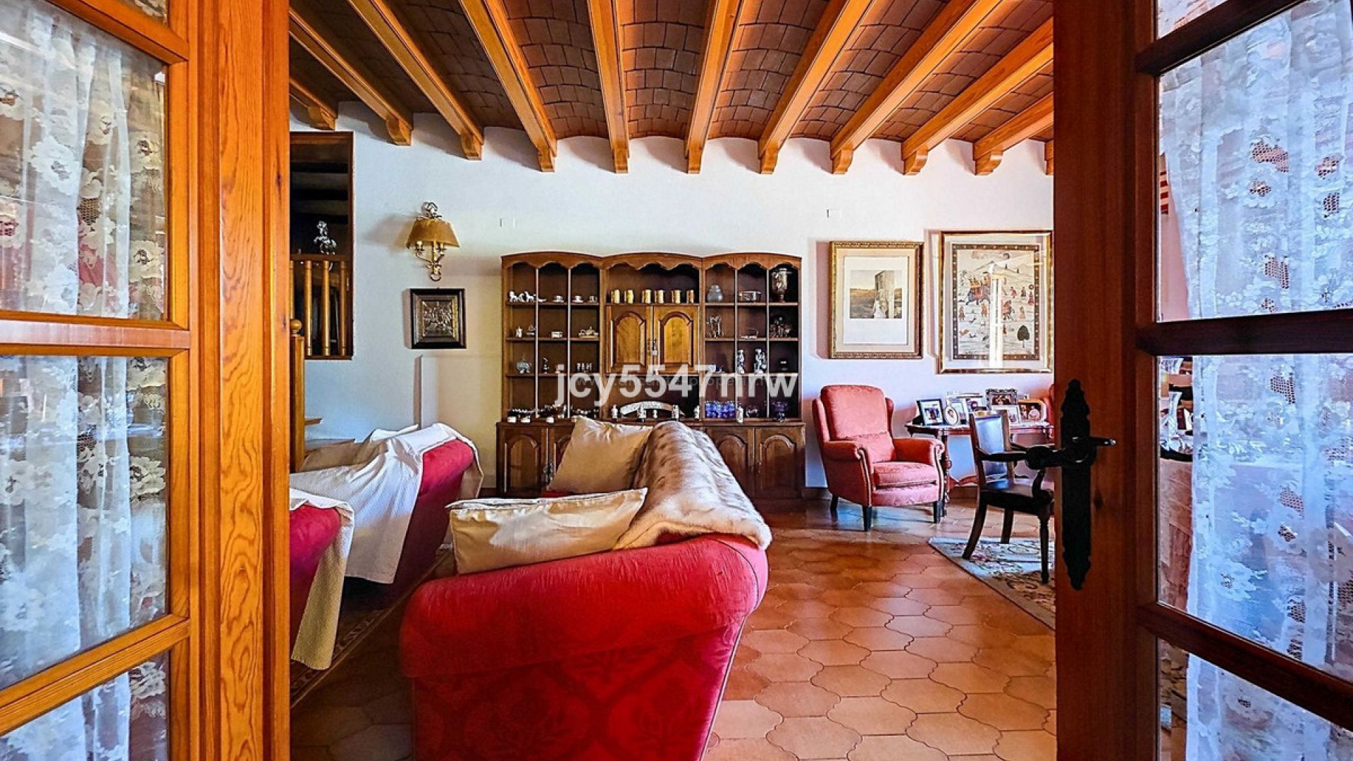 Villa in Elda Centro