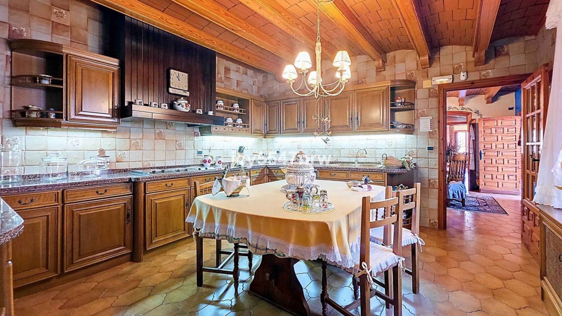 Villa in Elda Centro
