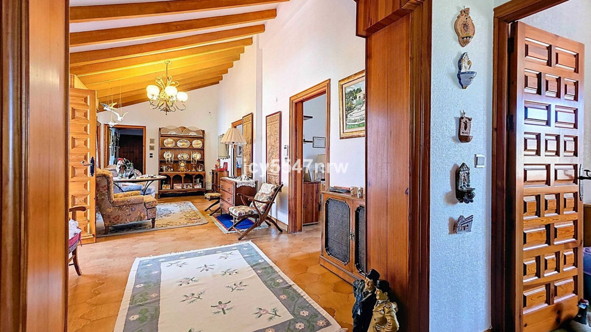 Villa in Elda Centro