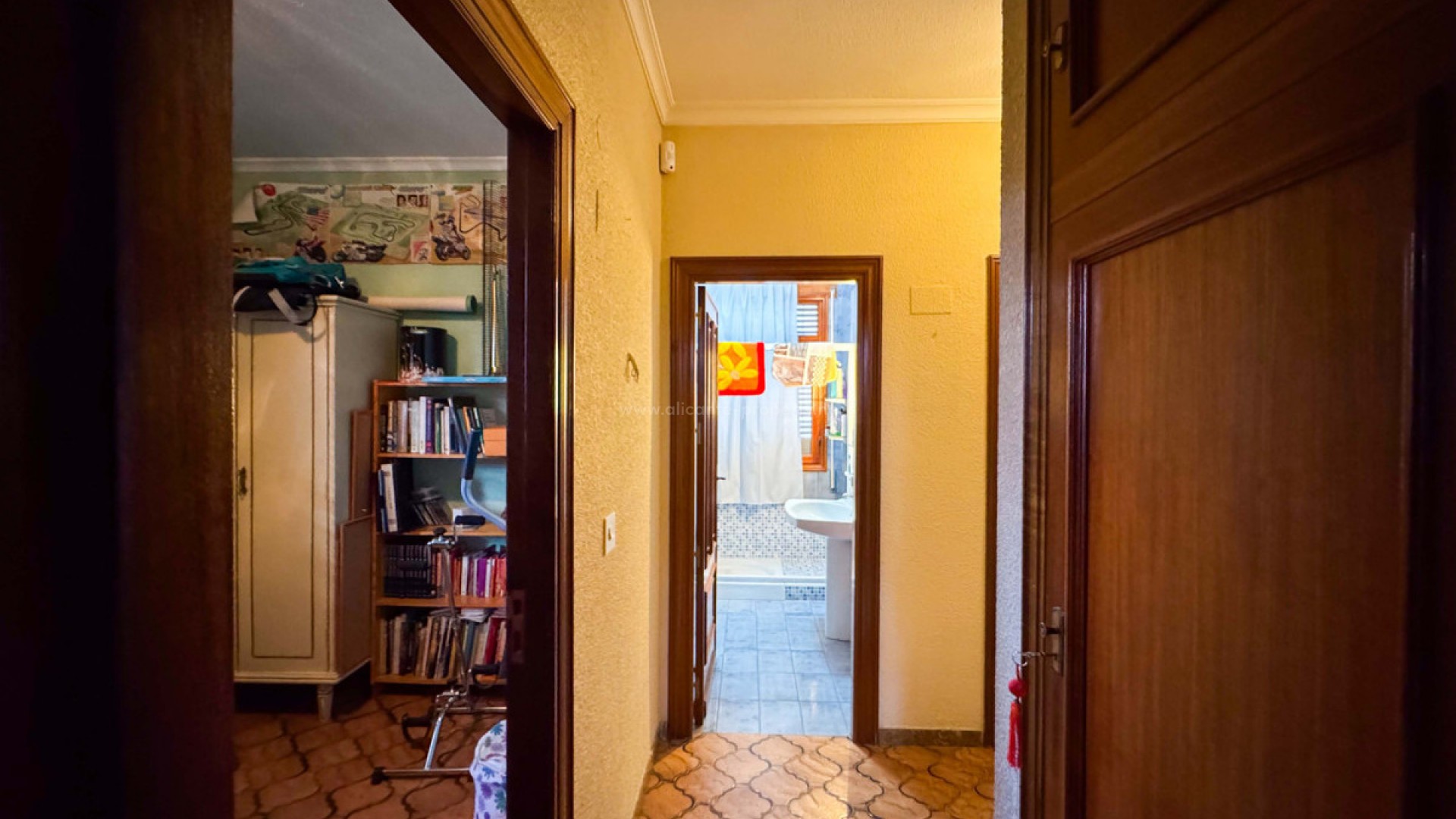 Villa in Elda Centro