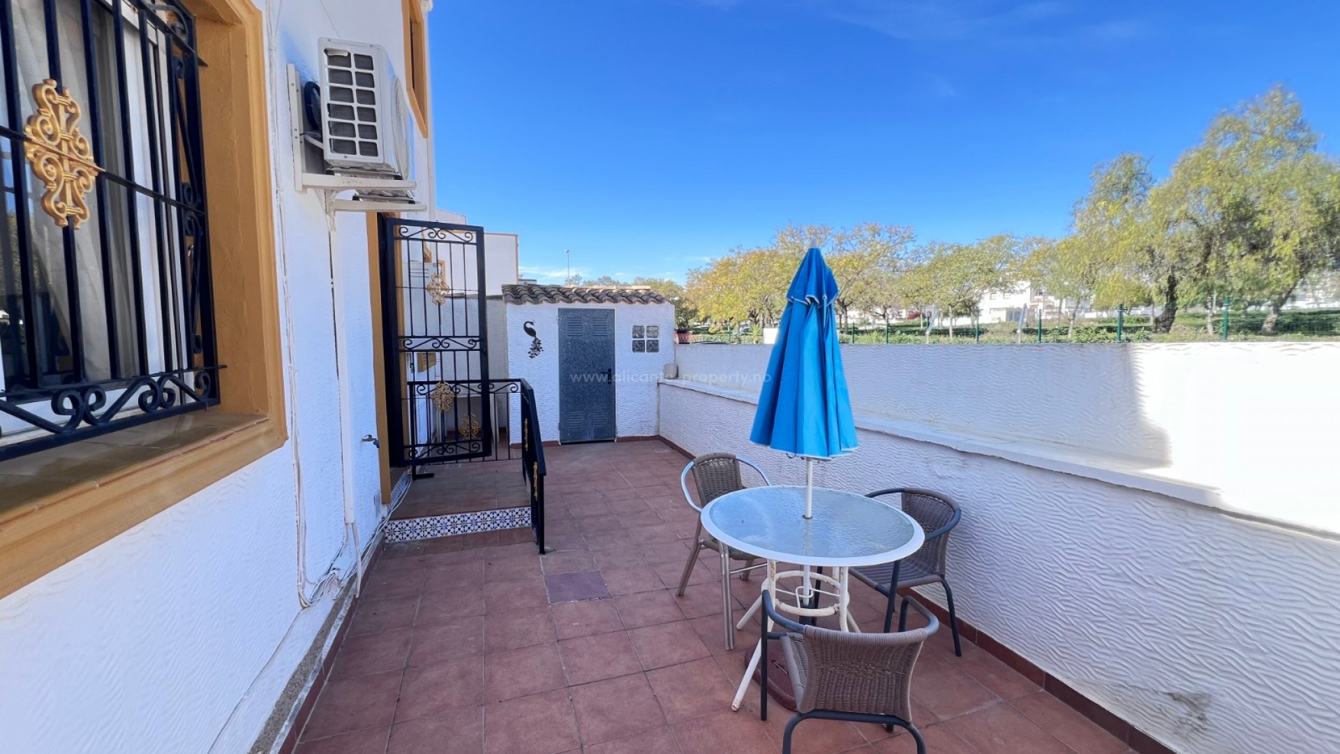 Villa in Entre Naranjo - Vistabella Golf