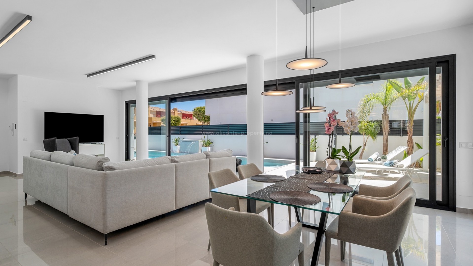 Villa in Guardamar del Segura