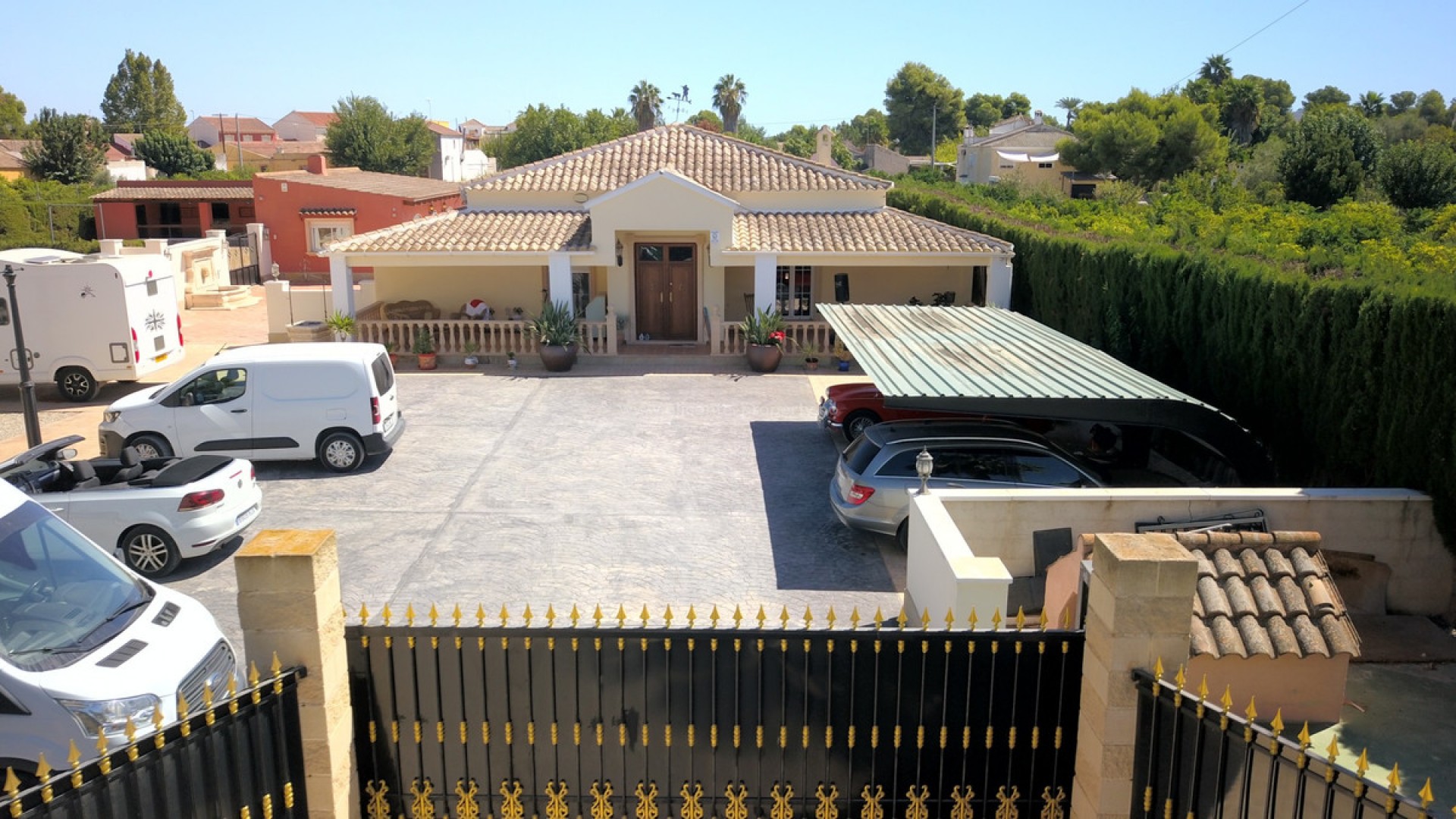 Villa in Heredades