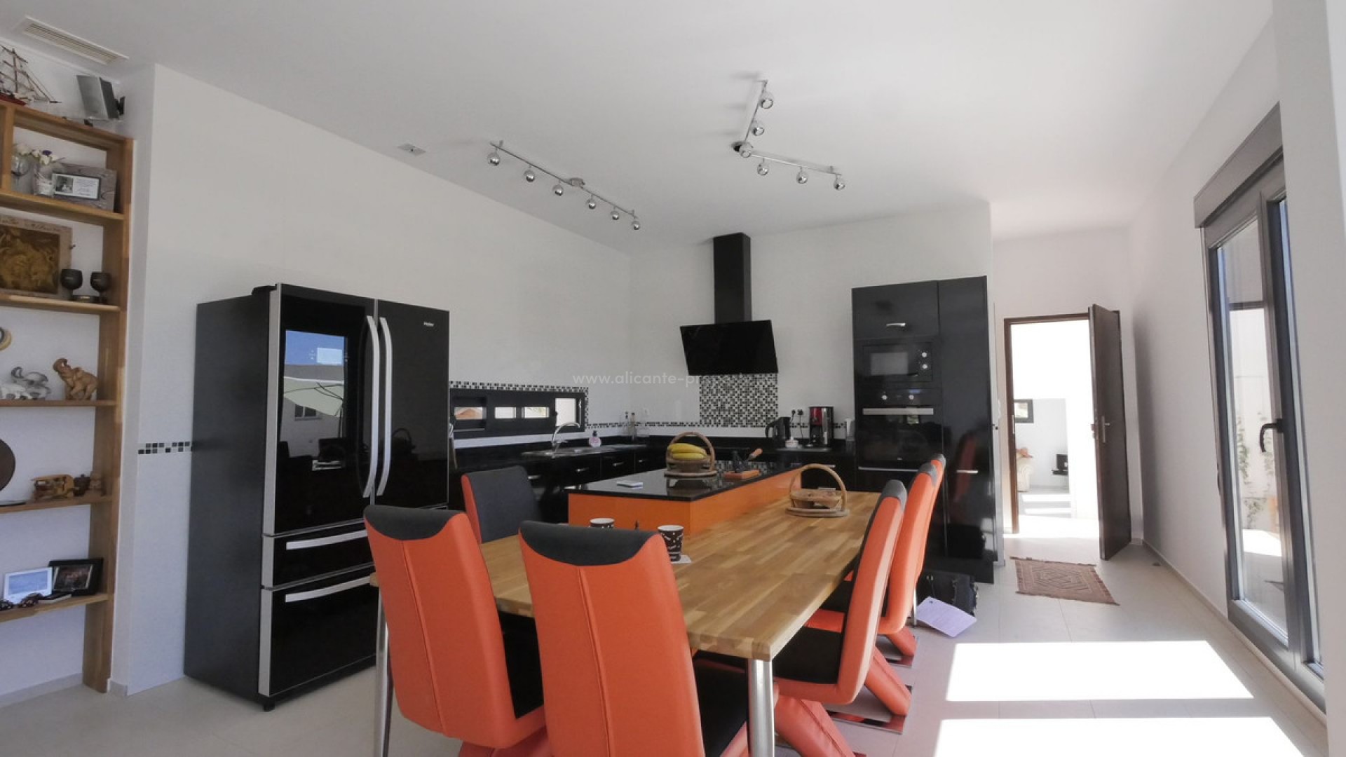 Villa in Hondón de las Nieves Centro