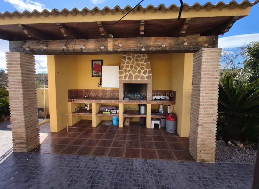 Villa in Hondón de los Frailes Centro