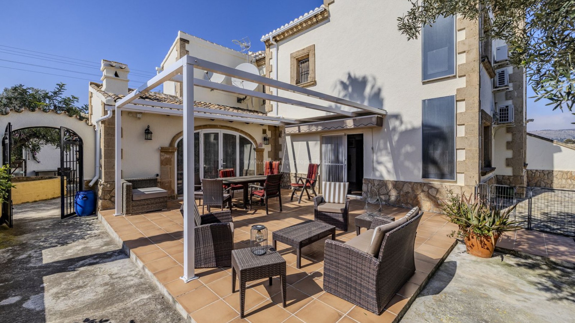 Villa in Javea