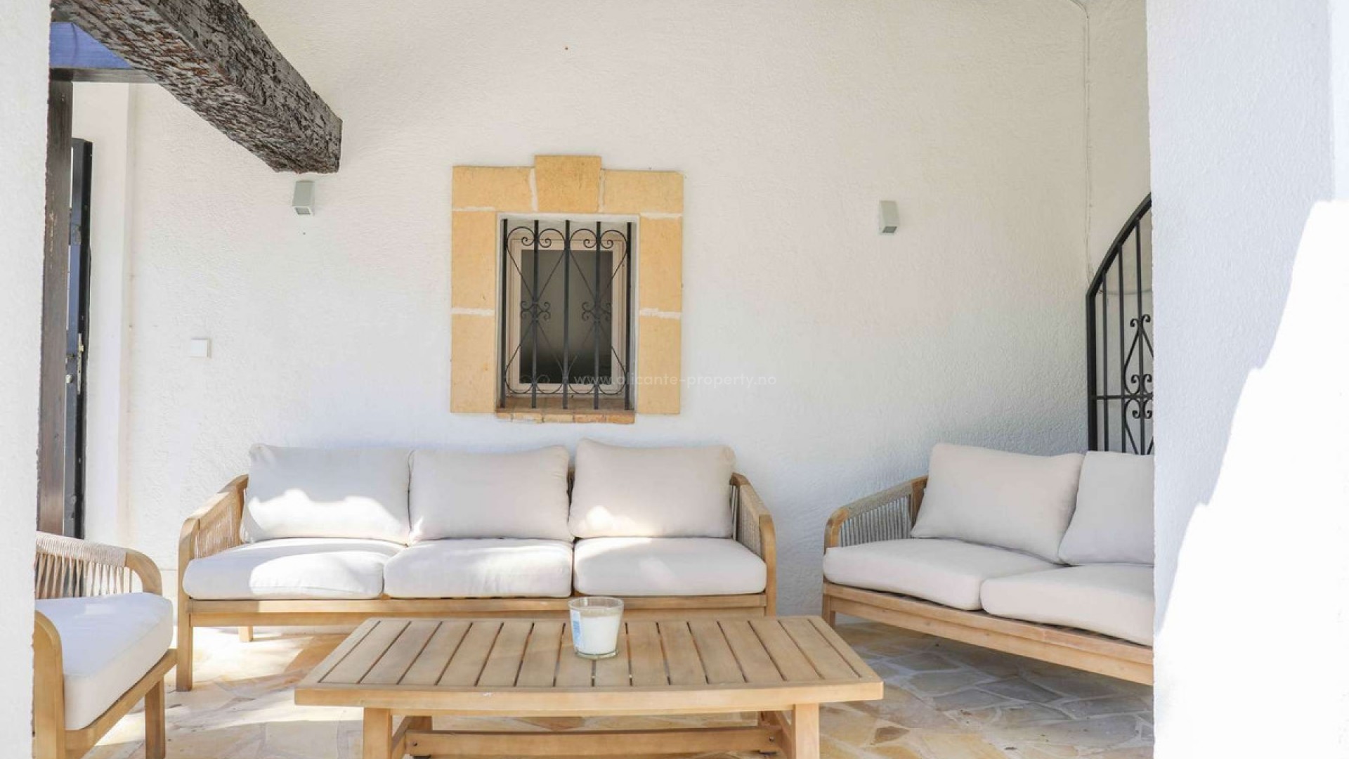 Villa in Jesús Pobre