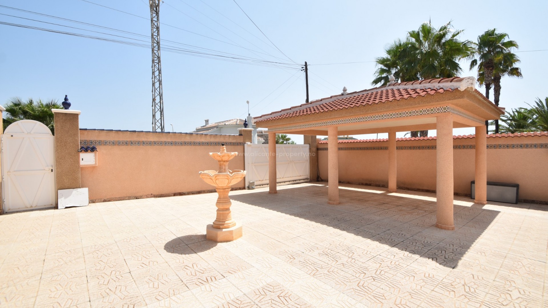 Villa in La Fiesta I