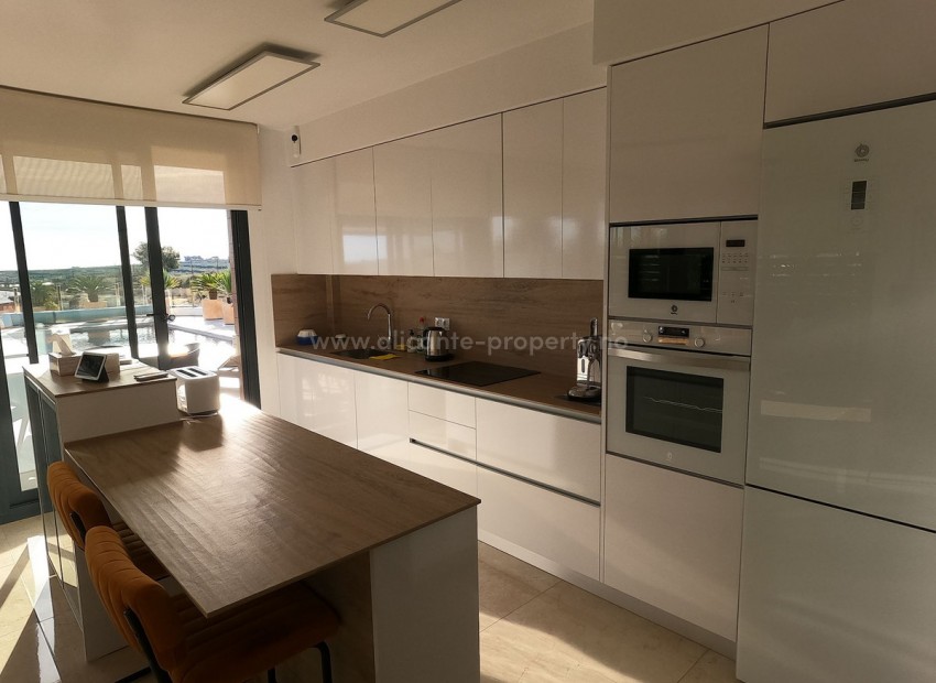 Villa in La finca Golf