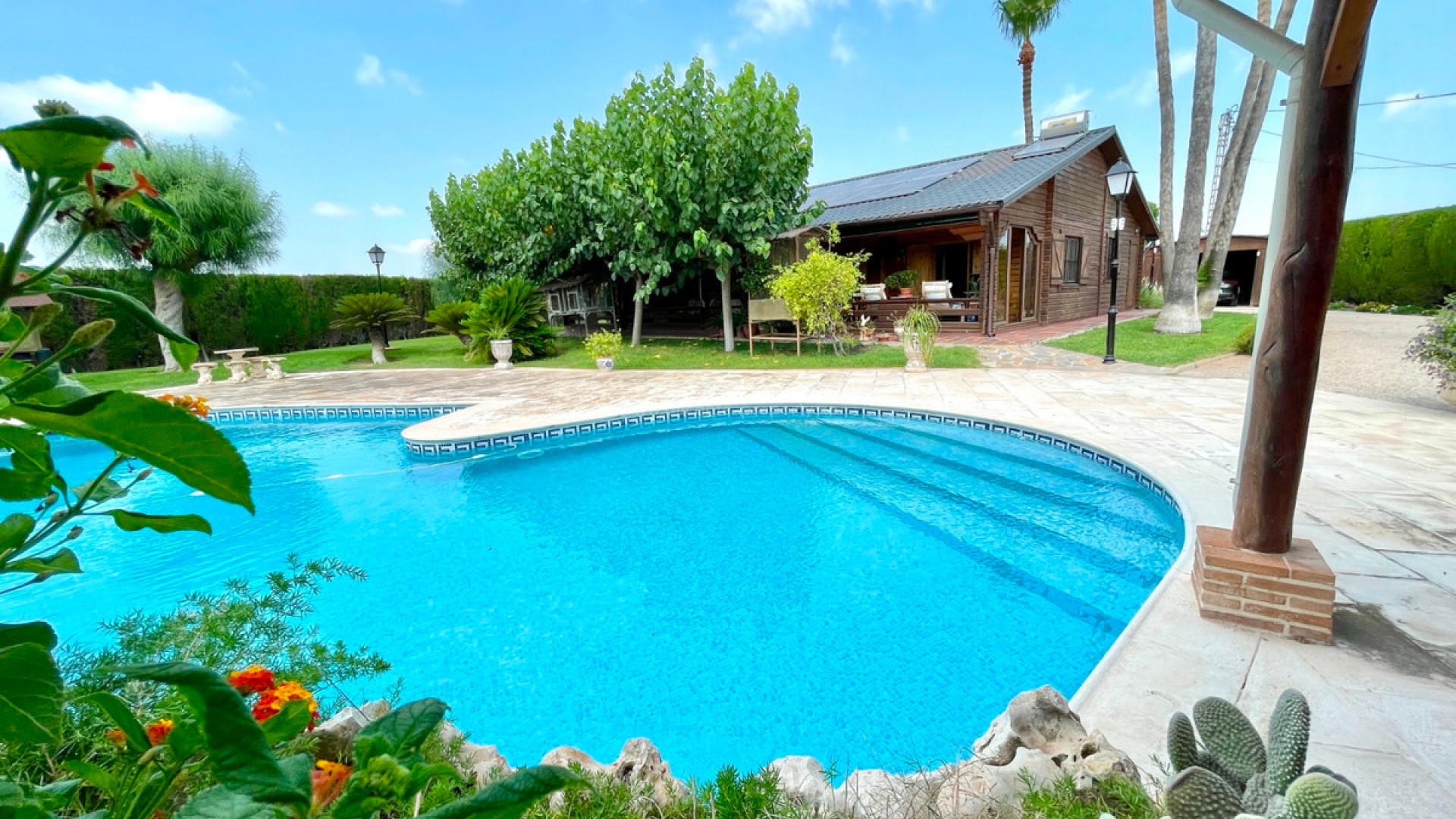 Villa in La Marina
