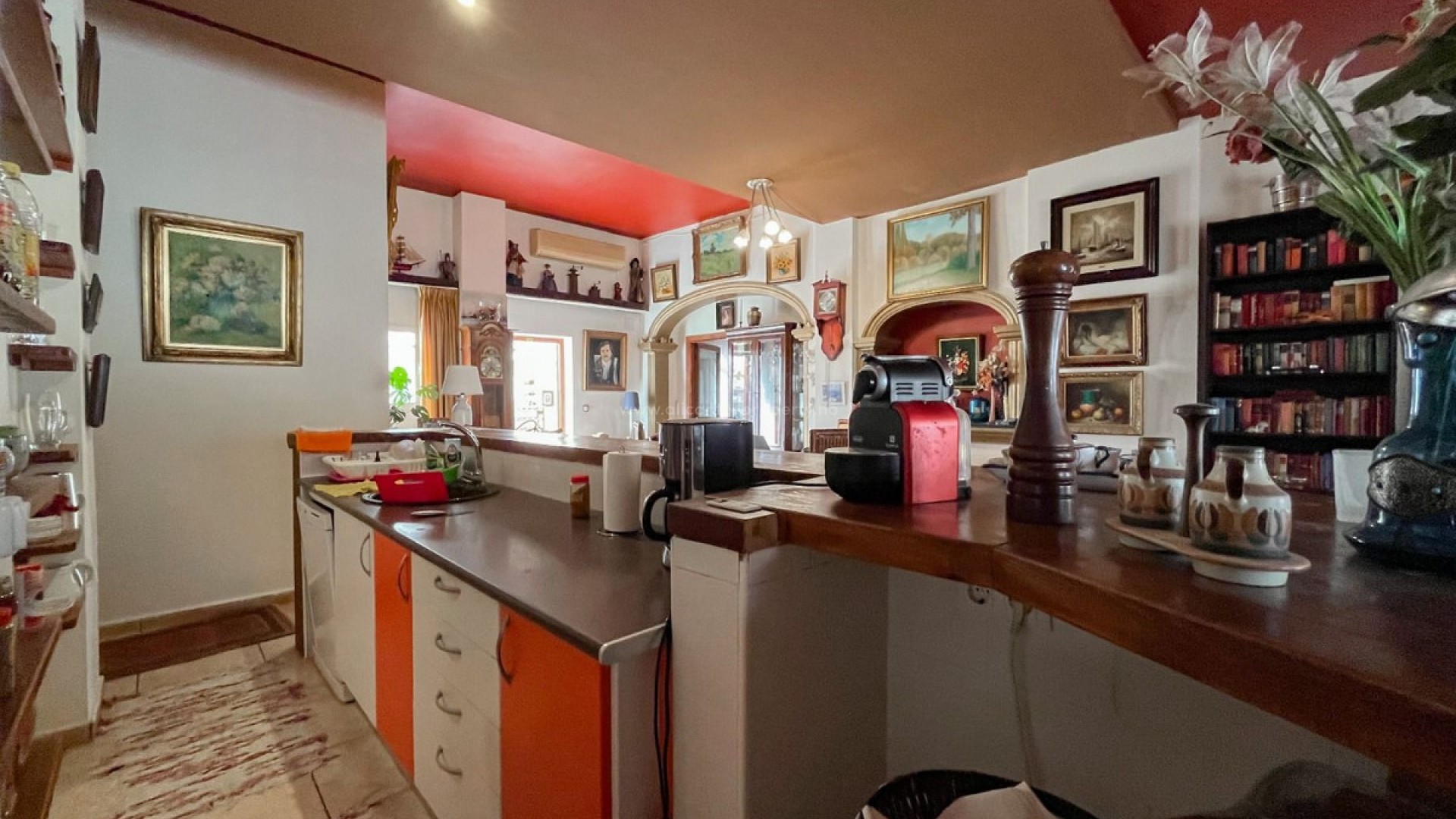 Villa in La Marina