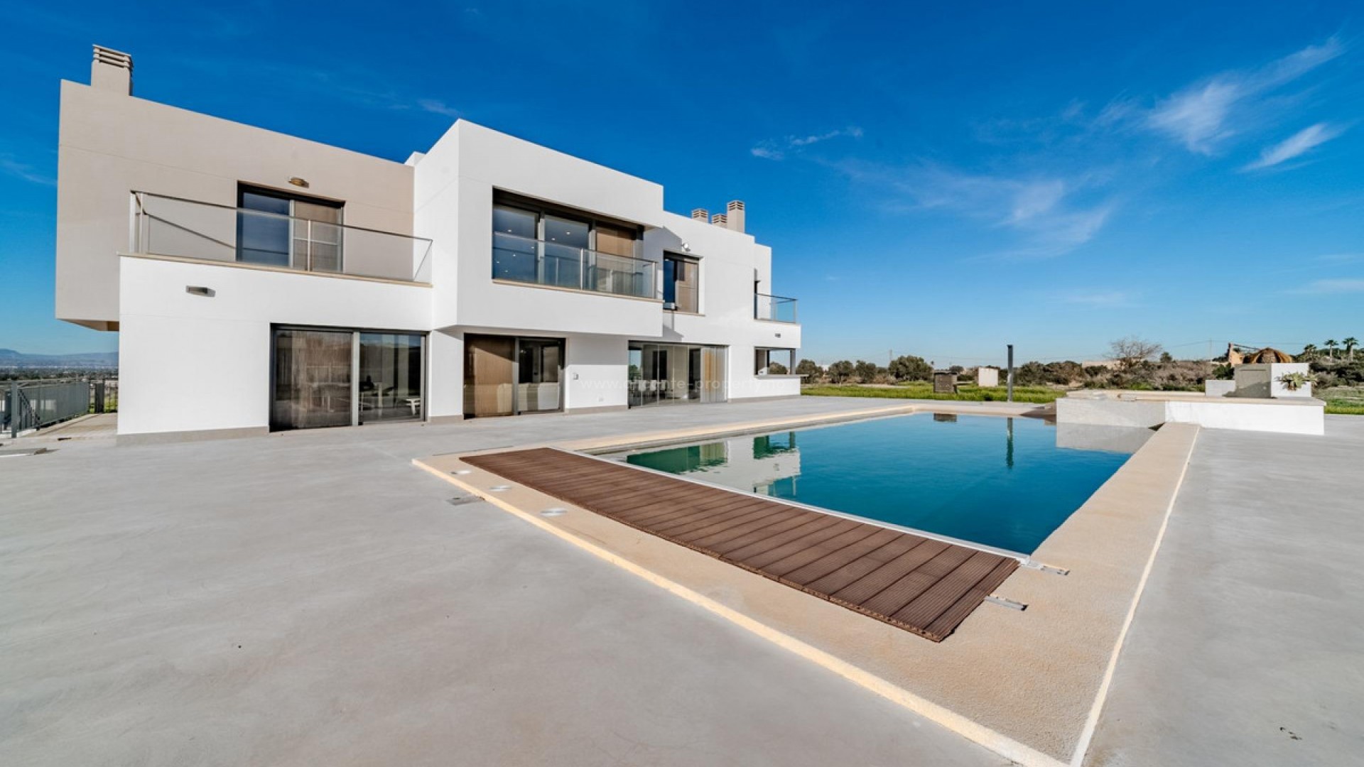 Villa in La Marina