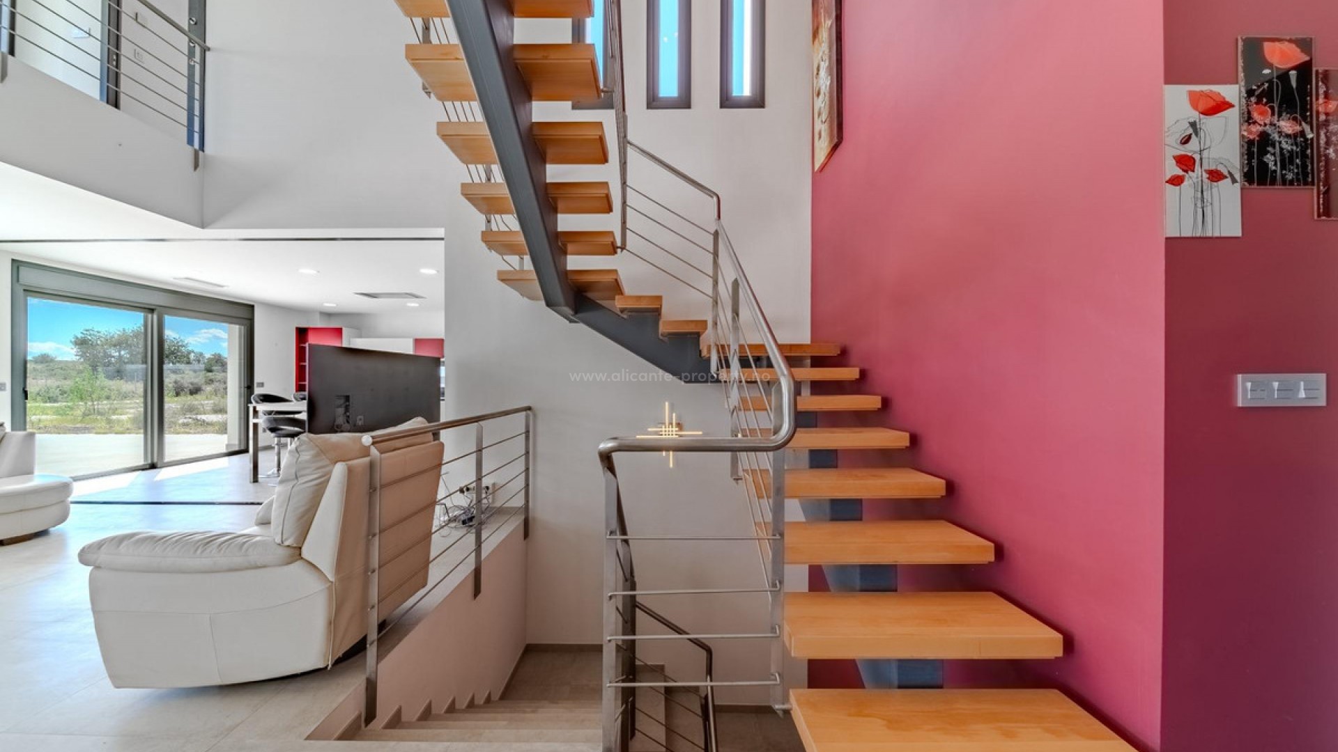 Villa in La Marina