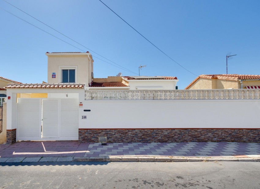 Villa in La Marina