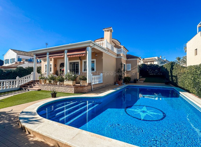 Villa in La Mata