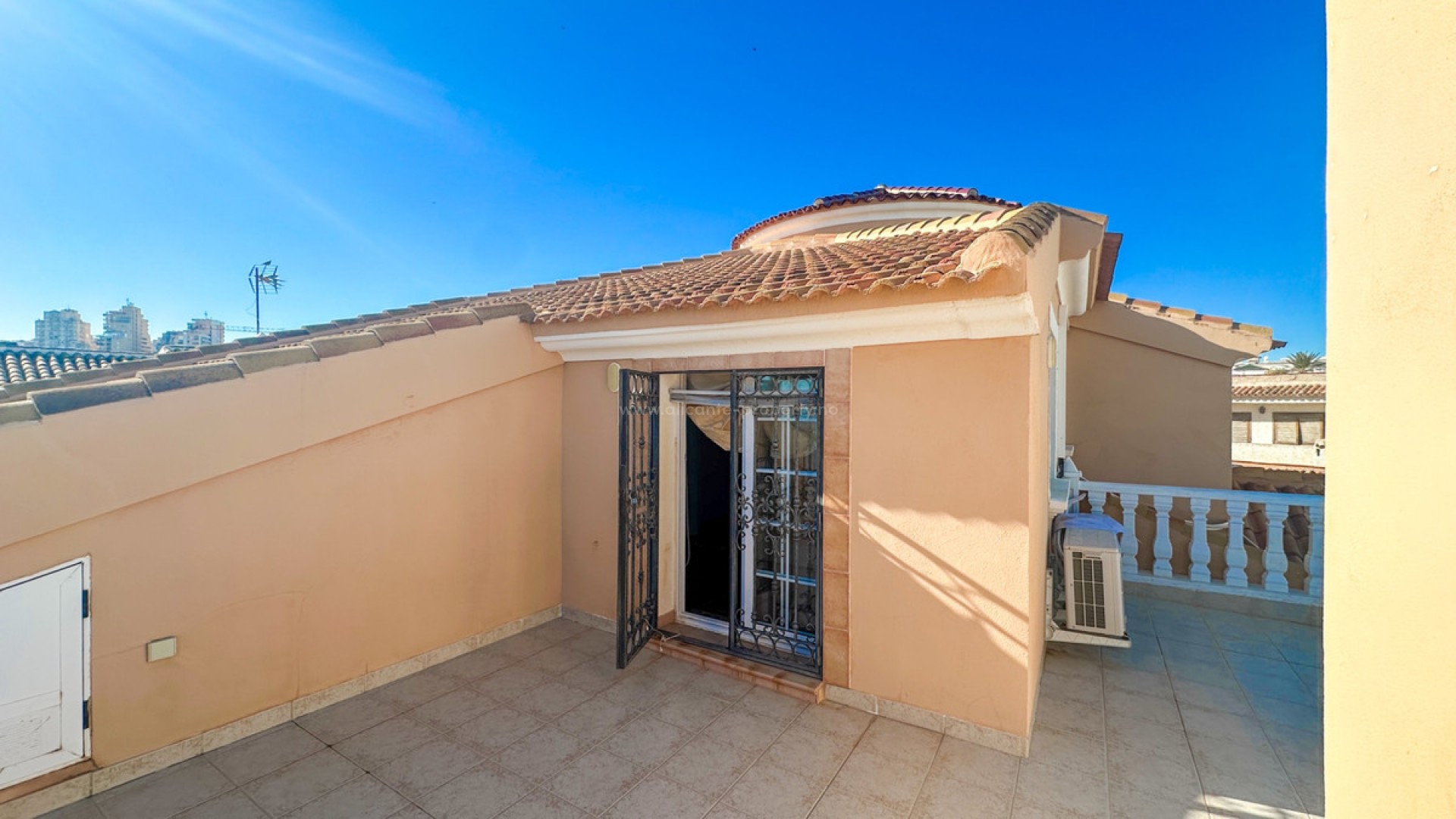Villa in La Mata