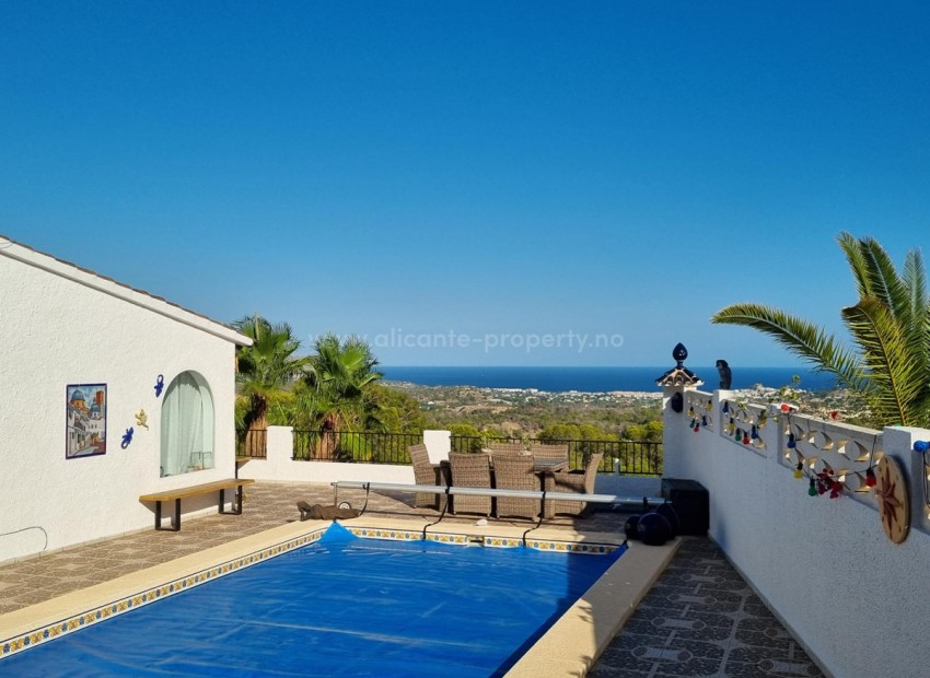 Villa in La Nucia Centro