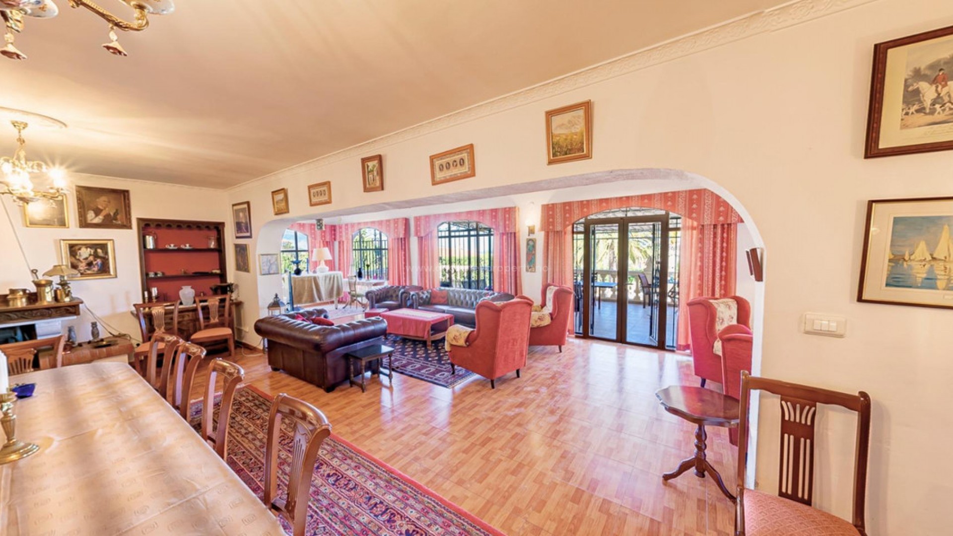 Villa in La Nucia Centro