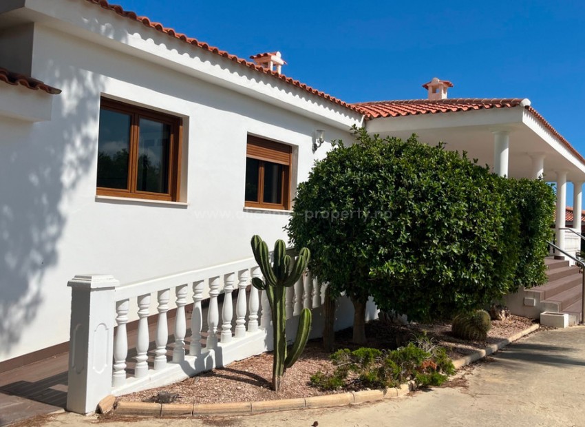 Villa in La Nucia Centro