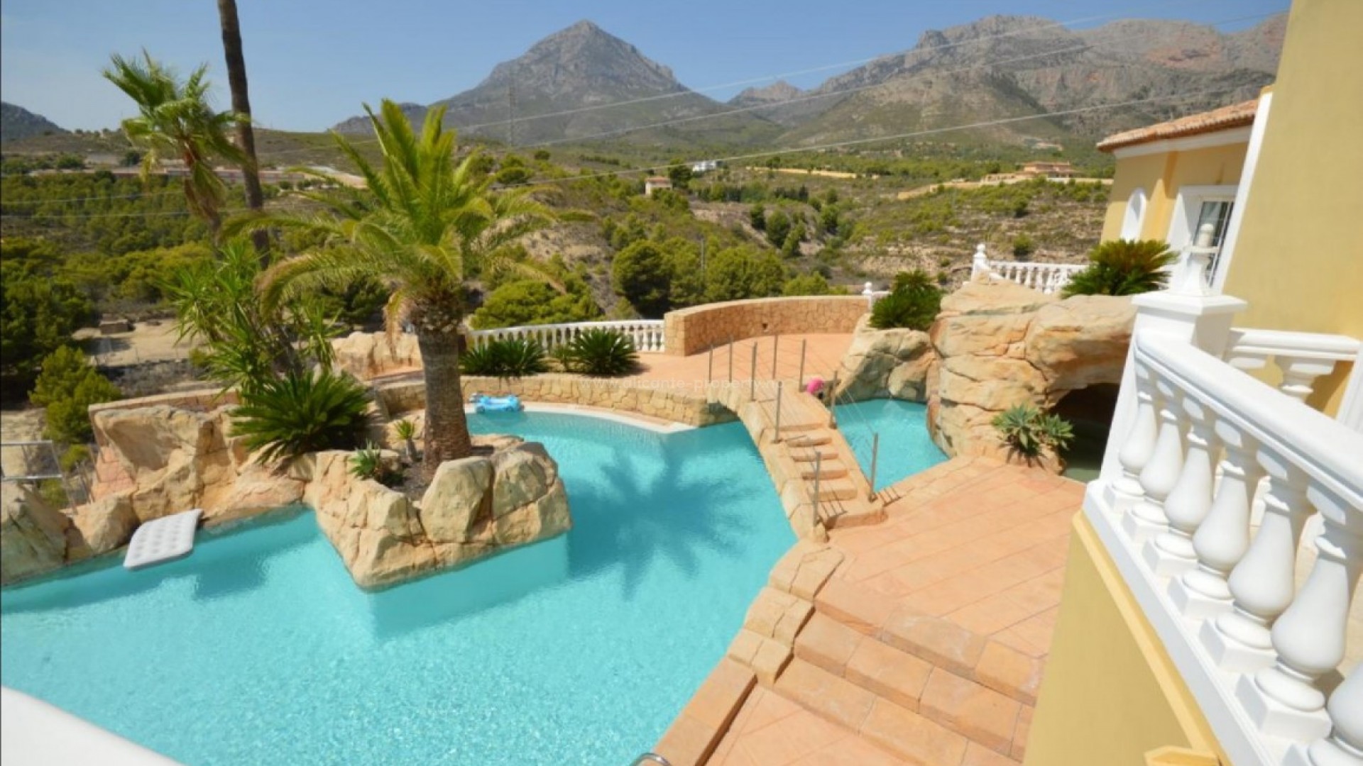 Villa in La Nucia Centro