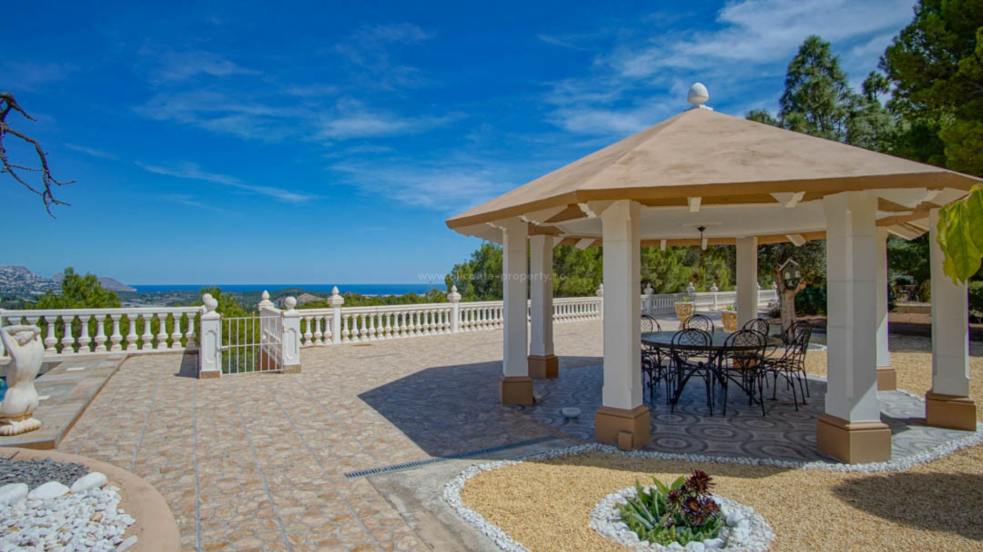 Villa in La Nucia Centro