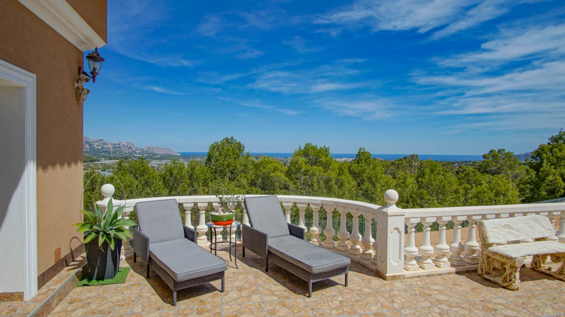 Villa in La Nucia Centro