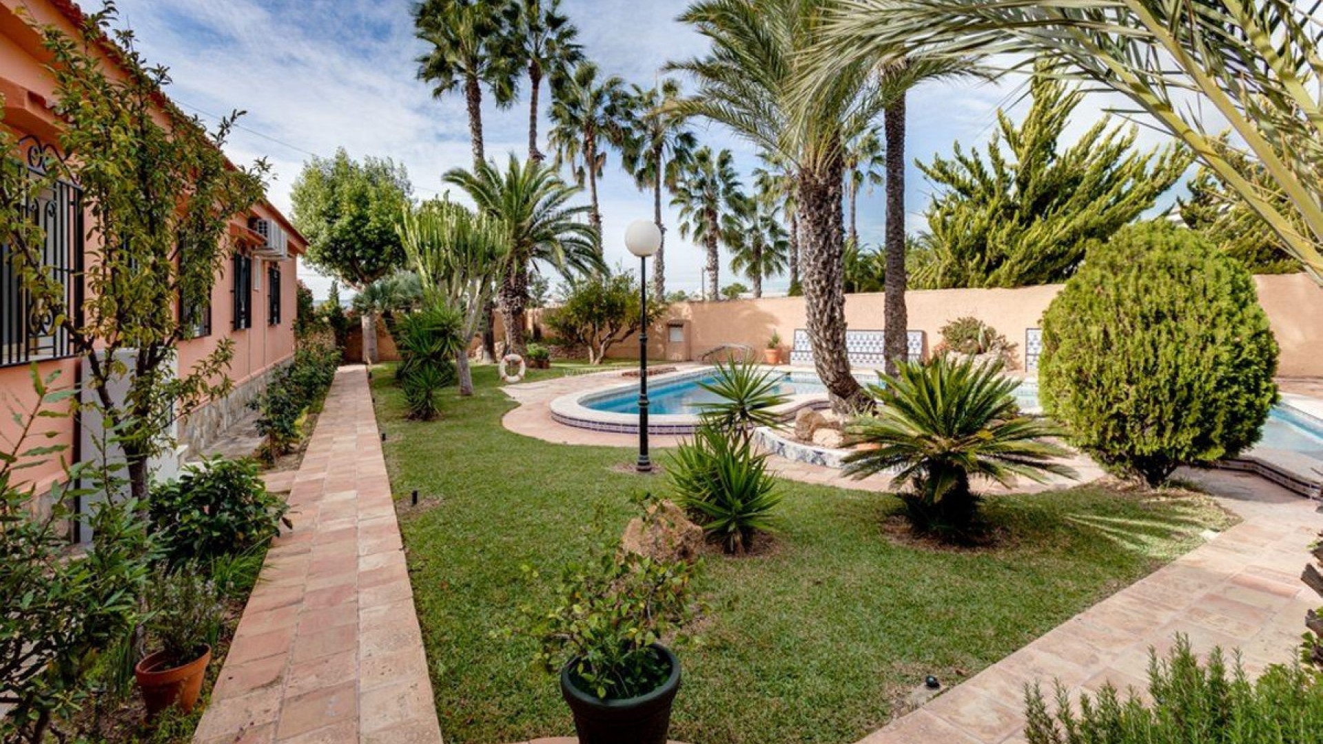 Villa in La Siesta